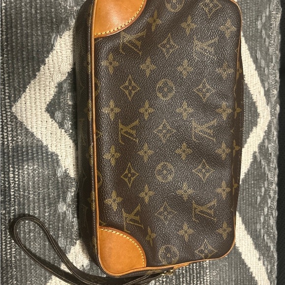 Louis Vuitton Marly Dragonne Wristlet - Picture 1 of 8